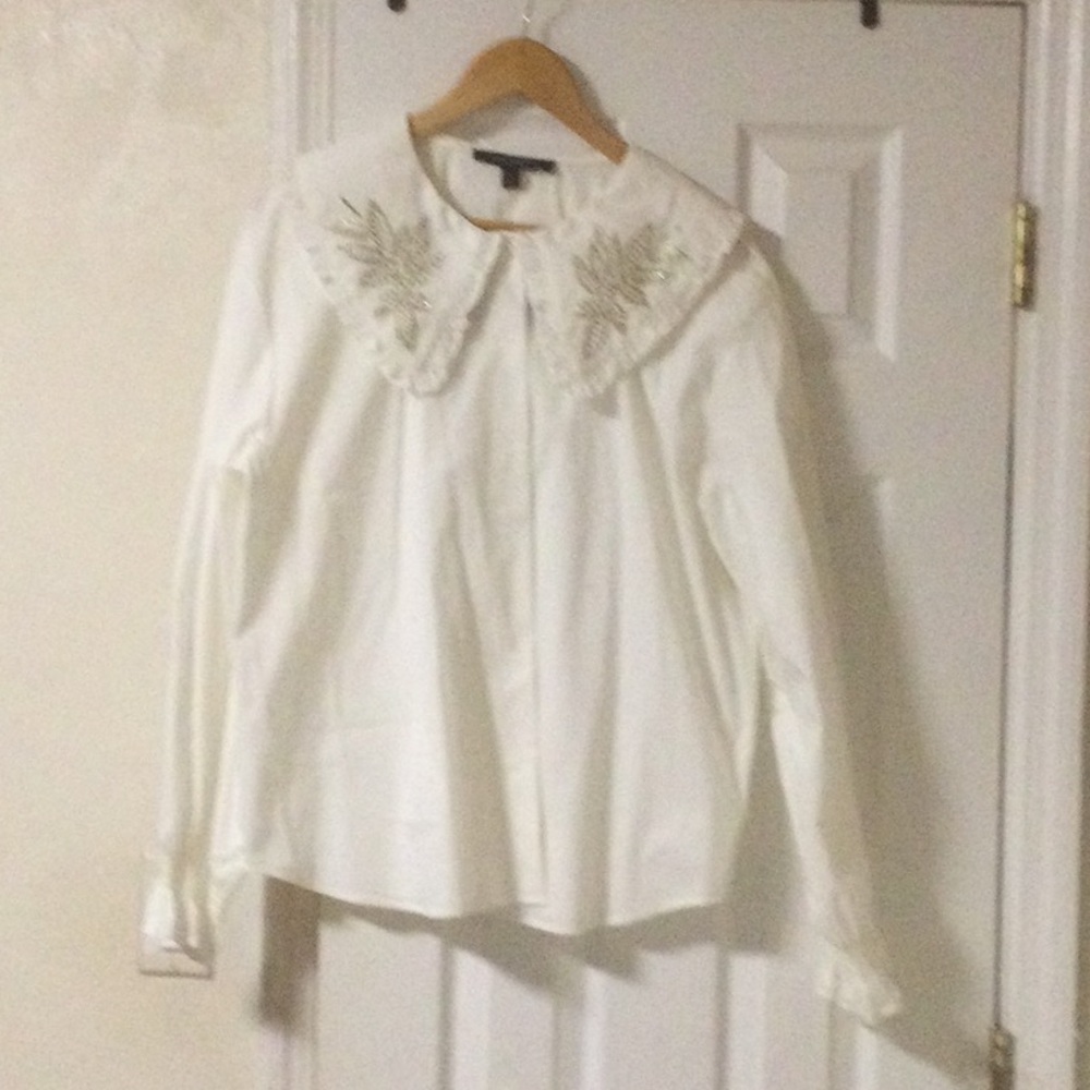 ❤️Embellished Peter Pan Collar White Blouse❤️